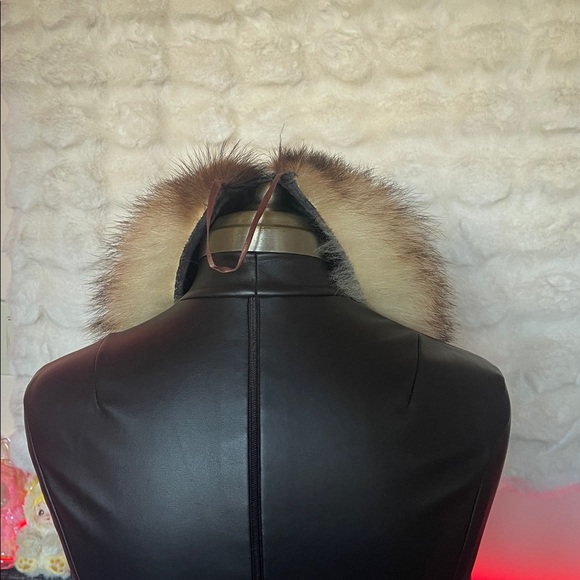 Vintage collectable rare Mongolian Elegant Black and Tan Fur Trimmed Hat - Picture 5 of 8